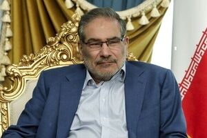 هذا ما کشف عنه شمخانی عن لقاء شینزو آبی مع قائد الثورة

