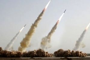فایننشال تایمز: إیران استطاعت الحفاظ على فاعلیة قوتها الصاروخیة