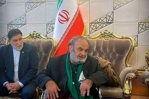 جهود دبلوماسیة ناجحة تعید المواطن الإیرانی أبوطالب أصفهانی وابنه إلى طهران

