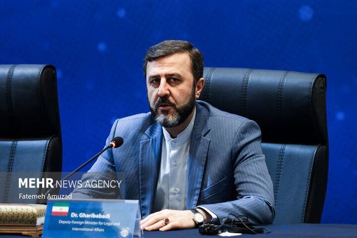 غریب آبادی: ایران على أتم الاستعاد للدفاع عن سیادتها
