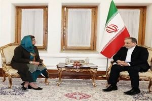 وزیر الخارجیة الایرانی یستقبل نائبة وزیر الخارجیة الباکستانی

