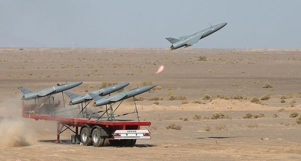 مسیرات الجیش الایرانی تدک قاعدة "الشیخ عیسى" بالبحرین

