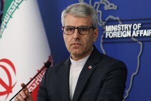 التهدید الصریح بقصف إیران یعد تناقضا واضحا مع جوهر السلام

