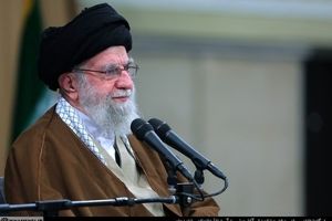 قائد الثورة: غزة انتصرت والمقاومة حیة والذی زعم ان ایران اصبحت ضعیفة هو متوهم

